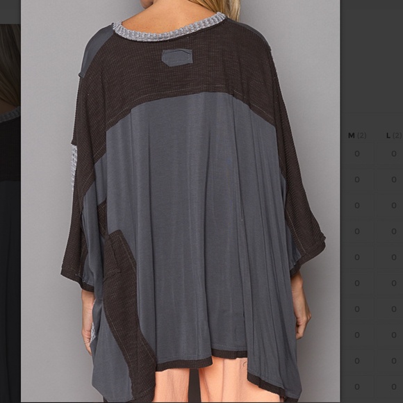 POL 86 POL V-Neck Crochet Detail Oversized Relaxed Fit Top BR28 - Picture 4 of 5